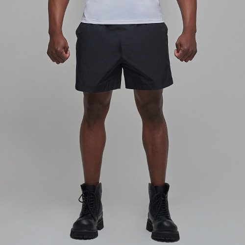 Triple V Woven Shorts [Black]